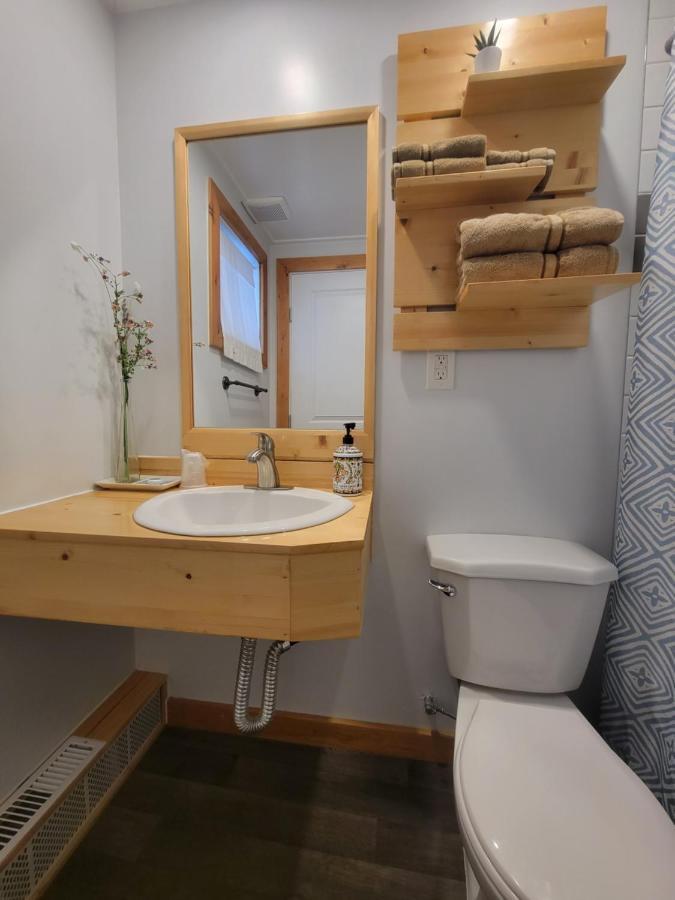 Quest Motel Whitewood Eksteriør billede