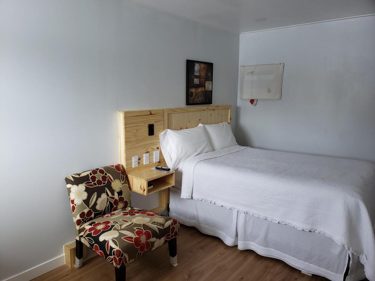 Quest Motel Whitewood Eksteriør billede
